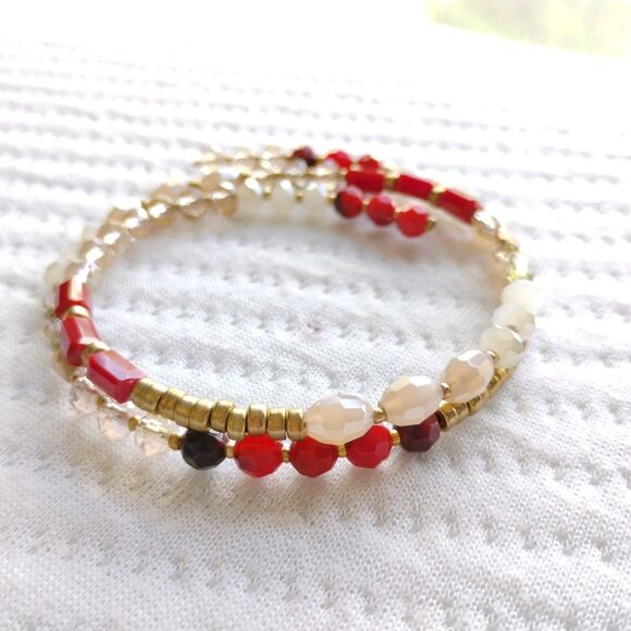 womens Boho bracelet Red/Gold Beaded Memory Wire Wrap White classic preppy - Picture 4 of 6